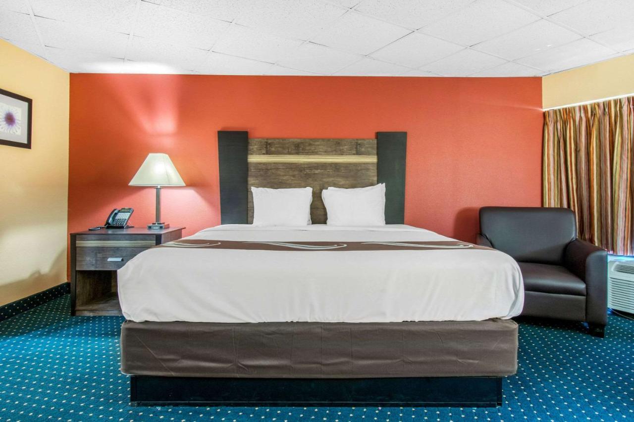 Quality Inn Carlisle Pa Buitenkant foto