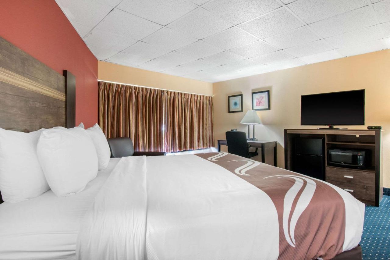 Quality Inn Carlisle Pa Buitenkant foto