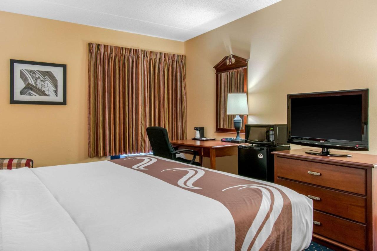 Quality Inn Carlisle Pa Buitenkant foto