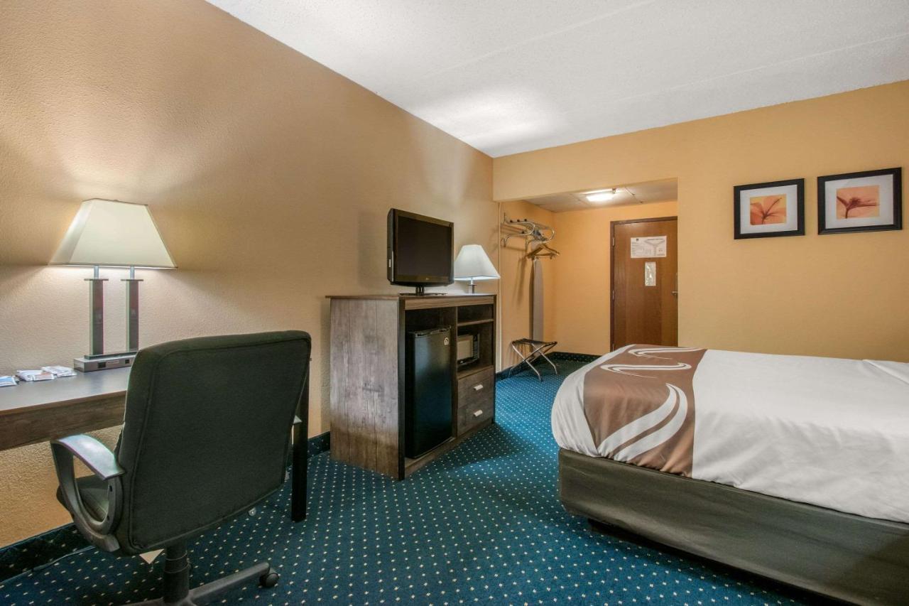 Quality Inn Carlisle Pa Buitenkant foto