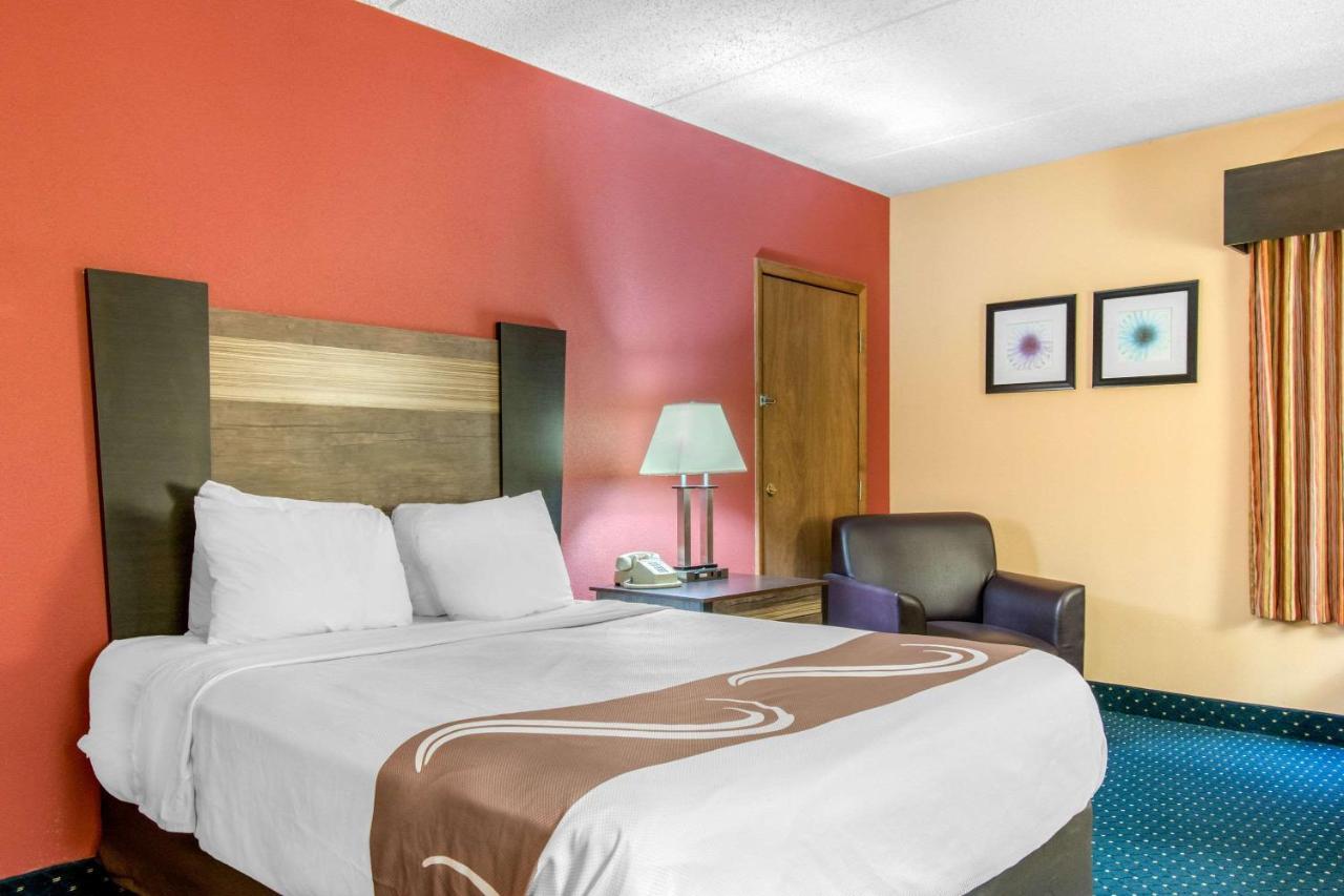 Quality Inn Carlisle Pa Buitenkant foto